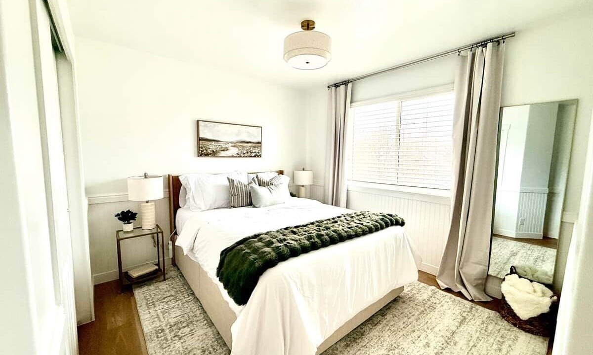 Photo of Bedroom in Sandy