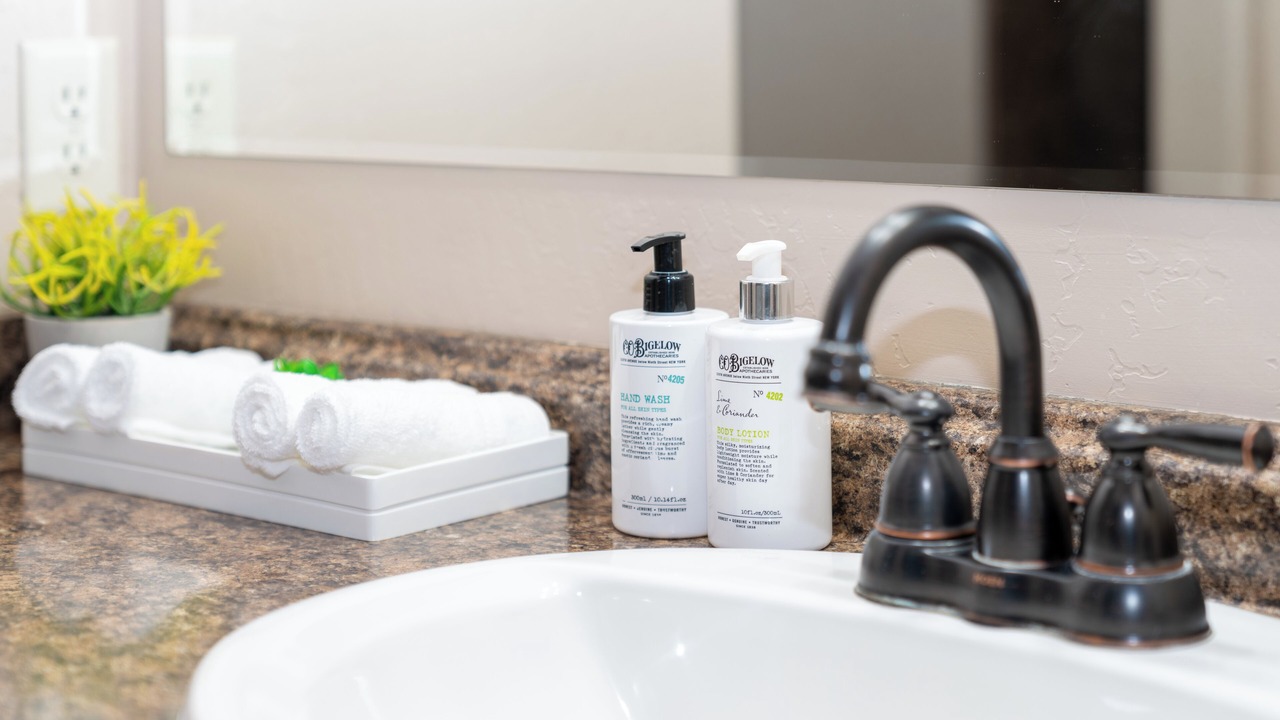 Photo of Bathroom in Page