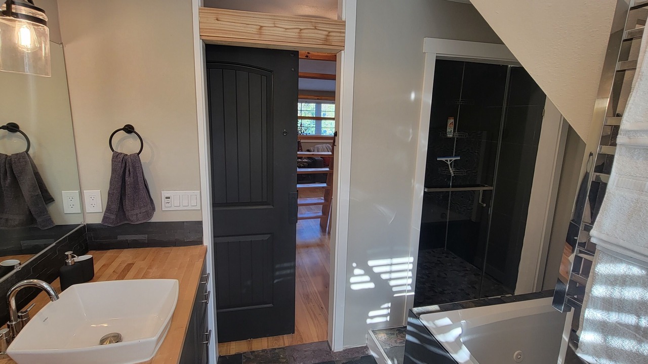 Photo of Bathroom in Coupeville