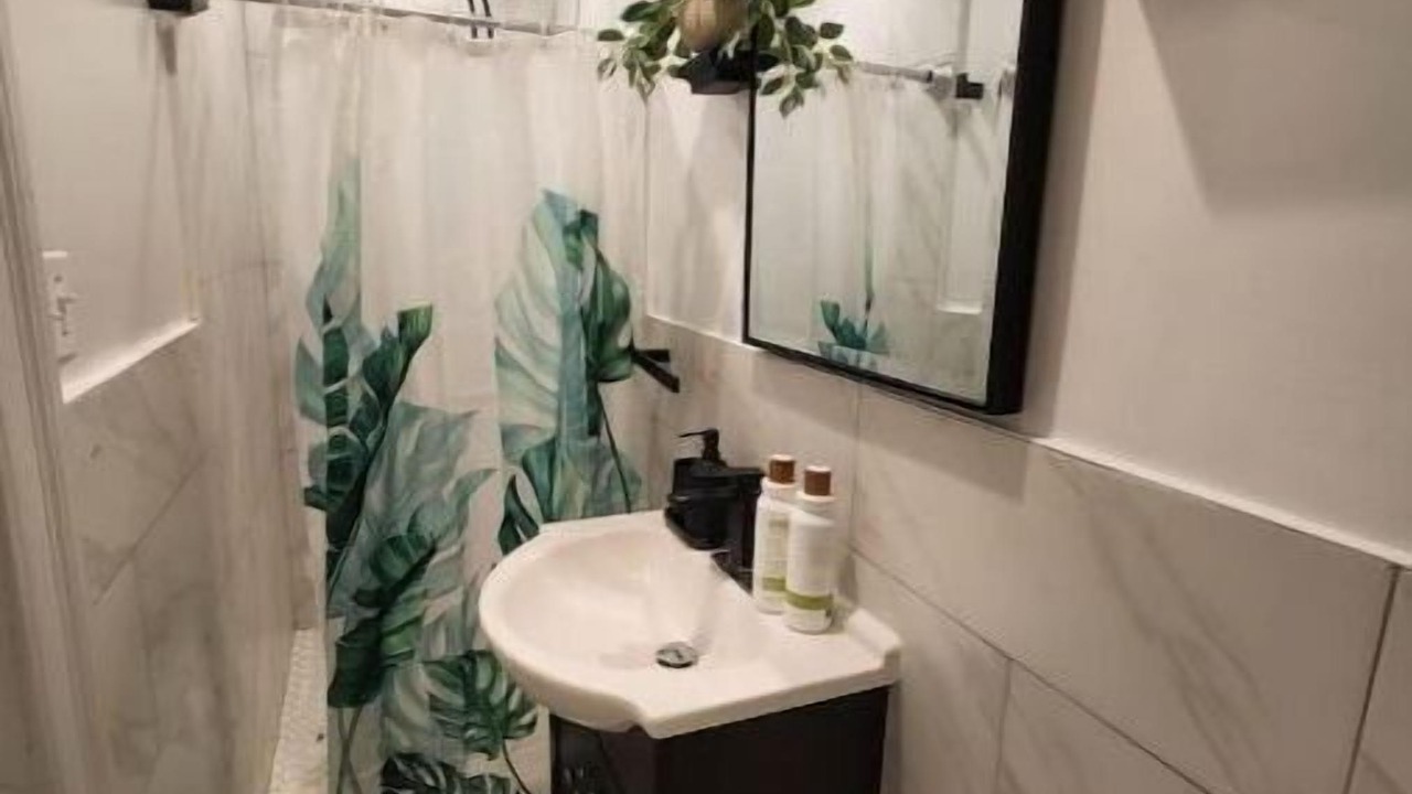 Photo of Bathroom in Ocean Hill