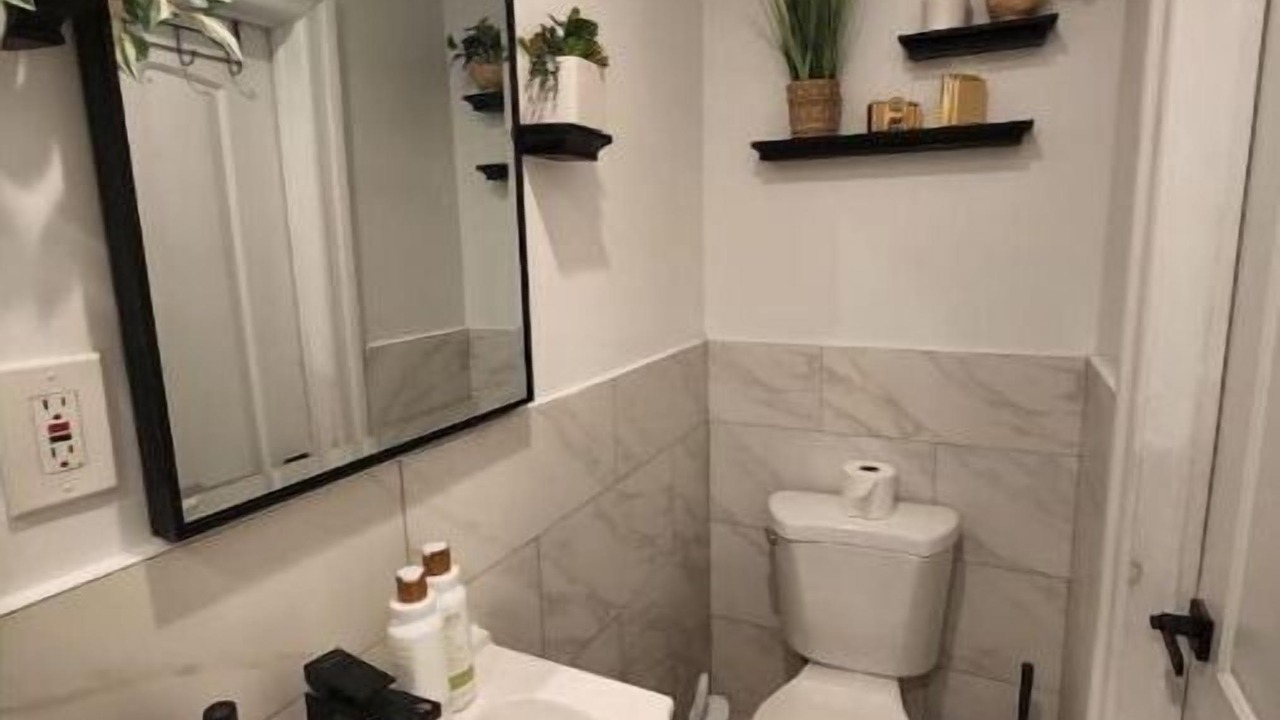 Photo of Bathroom in Ocean Hill