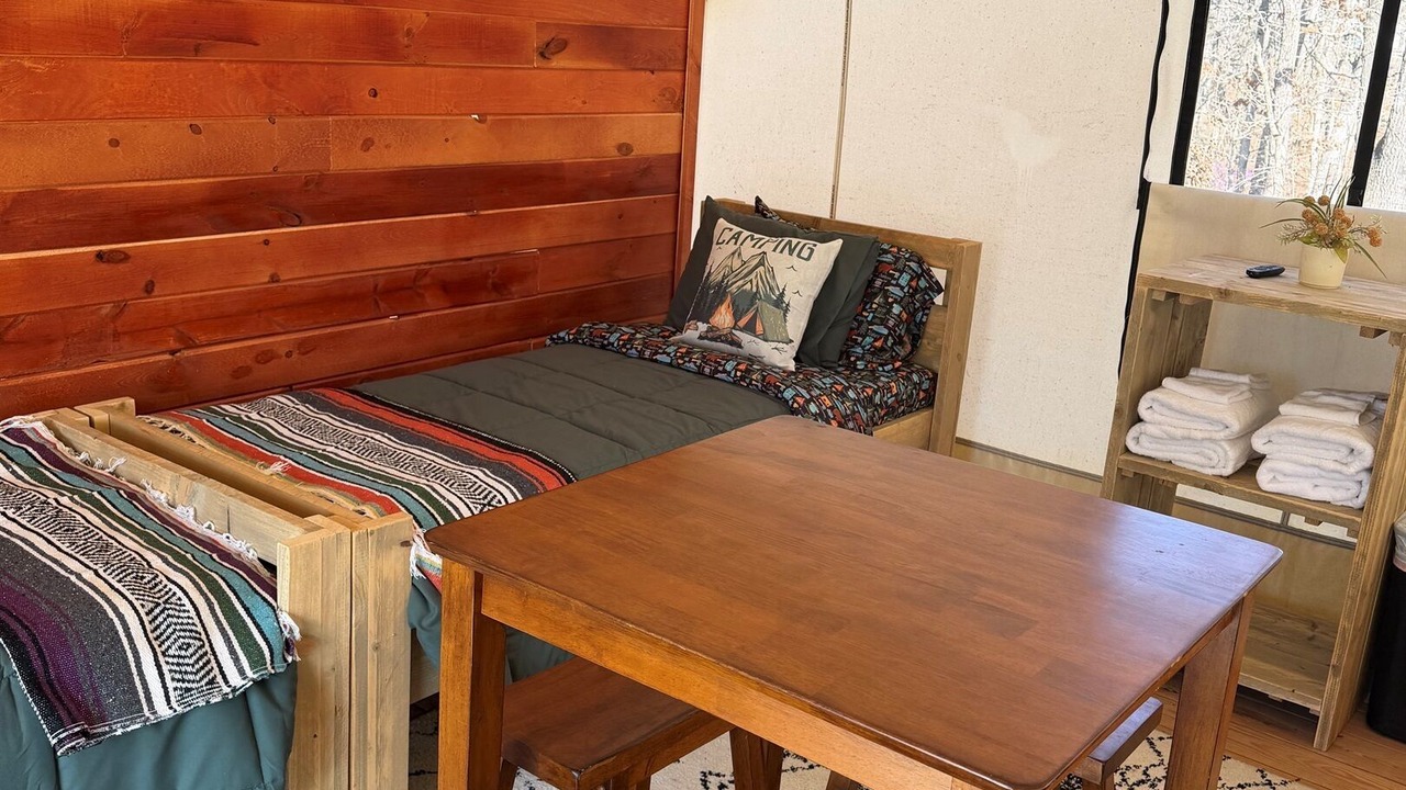 Photo of Bedroom in Cassville