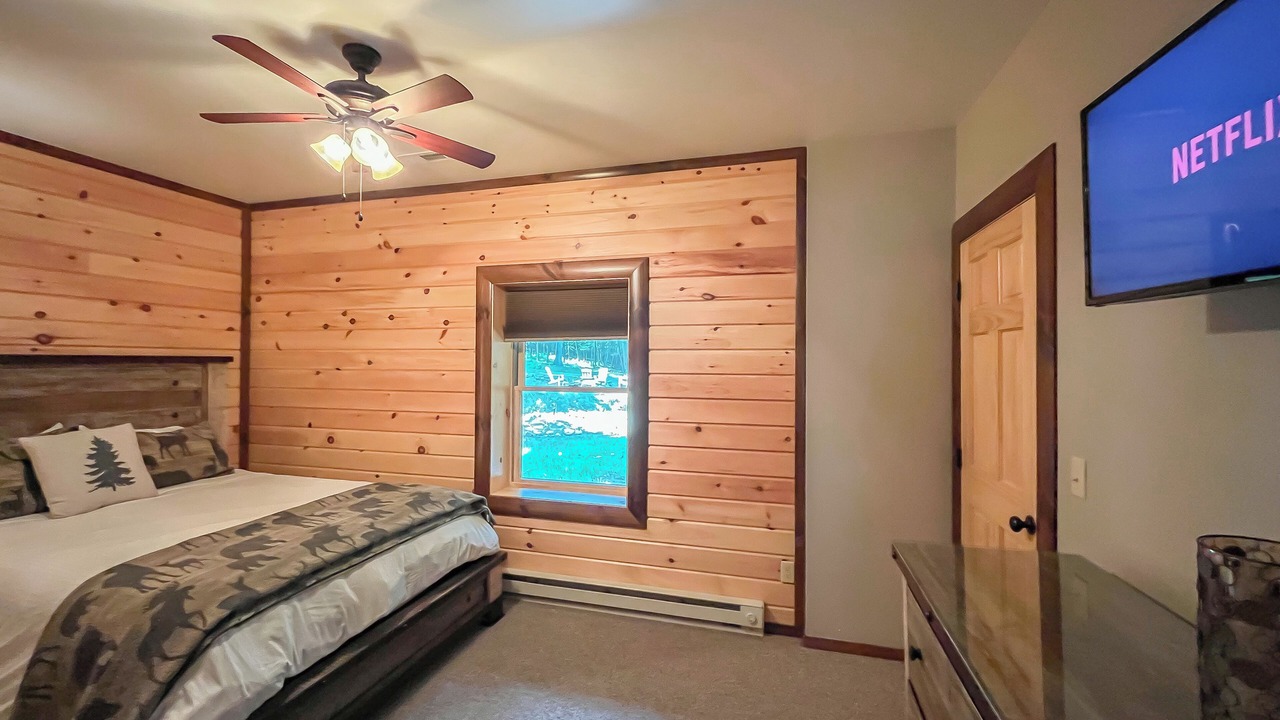 Photo of Bedroom in Oakland