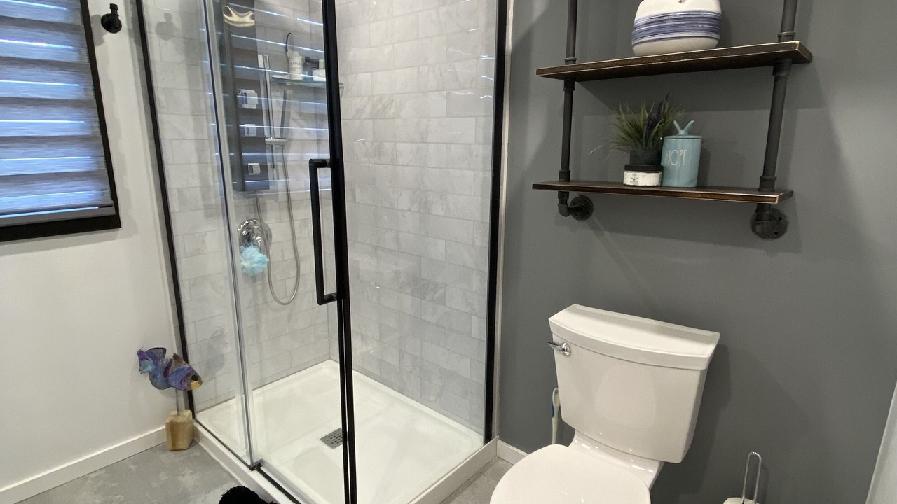 Photo of Bathroom in Messines