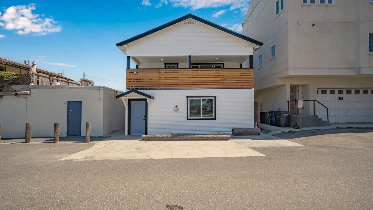Photo of Outdoor in Santa Ana Heights
