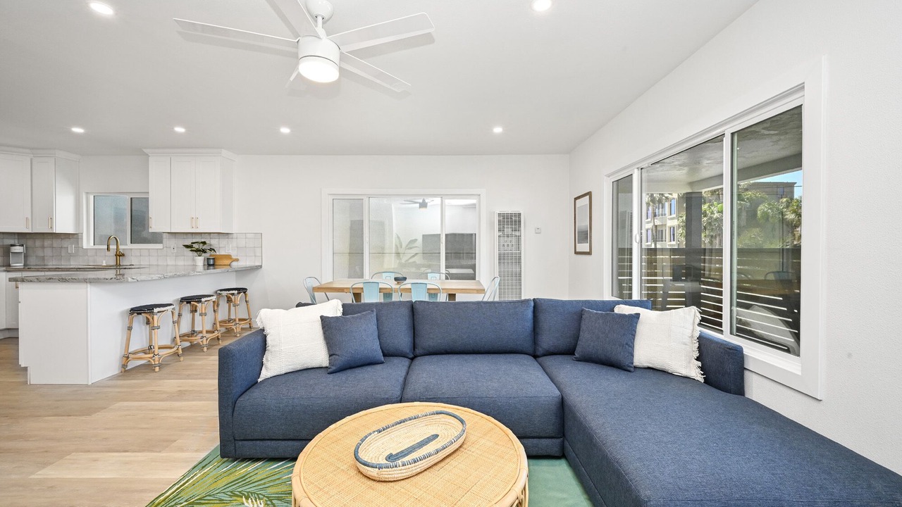Photo of Livingroom in Santa Ana Heights