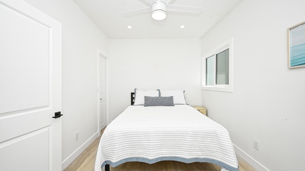 Photo of Bedroom in Santa Ana Heights