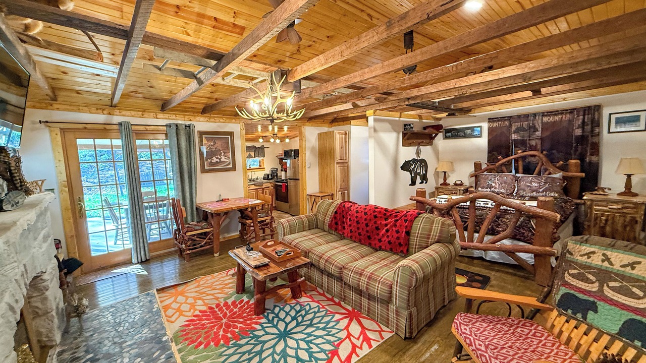 Photo of Livingroom in Jefferson Township