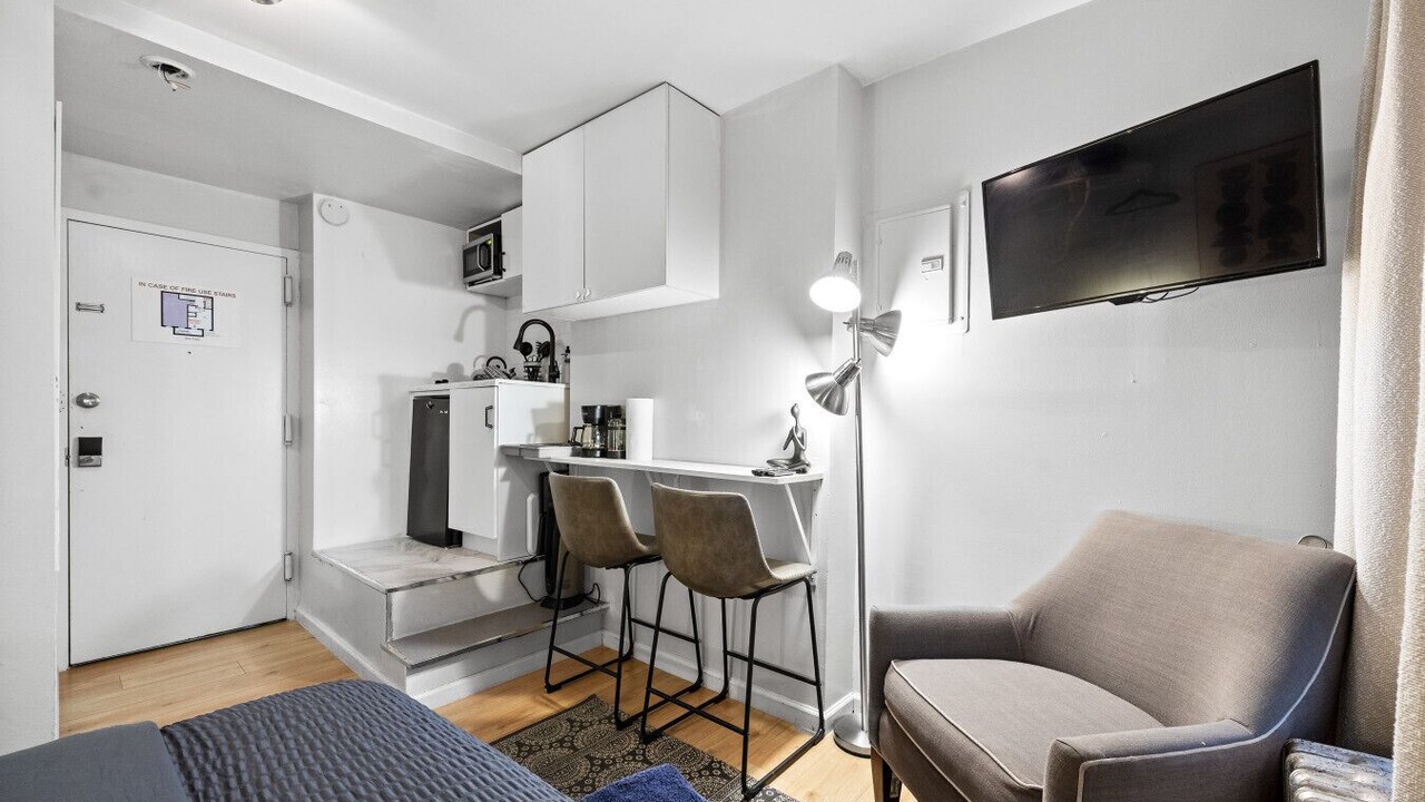 Photo of Others in Midtown West