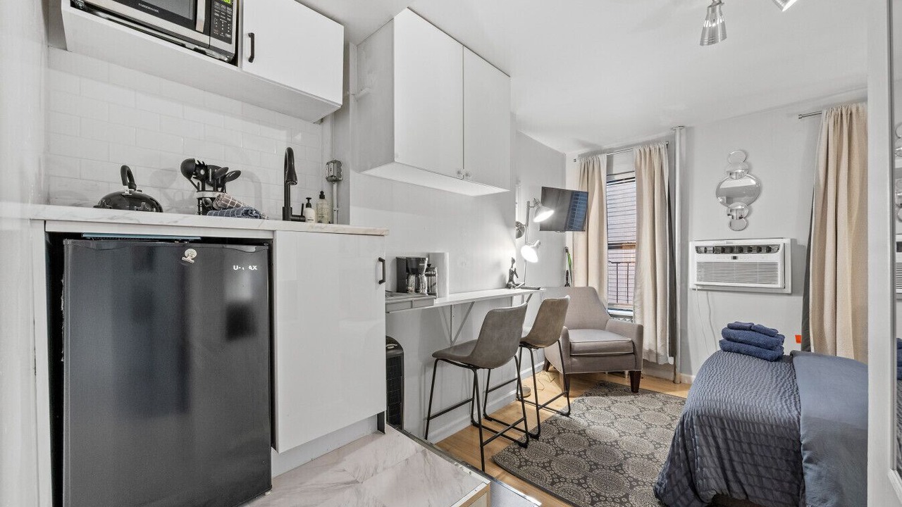 Photo of Others in Midtown West