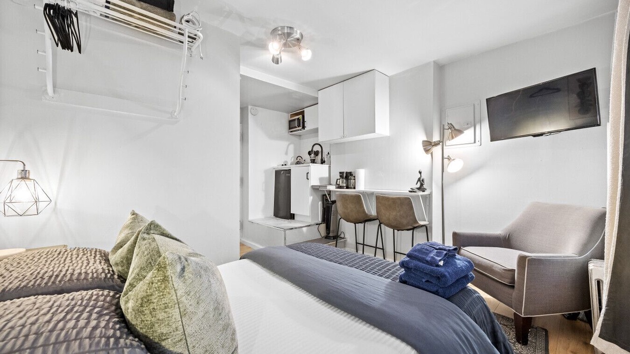 Photo of Others in Midtown West