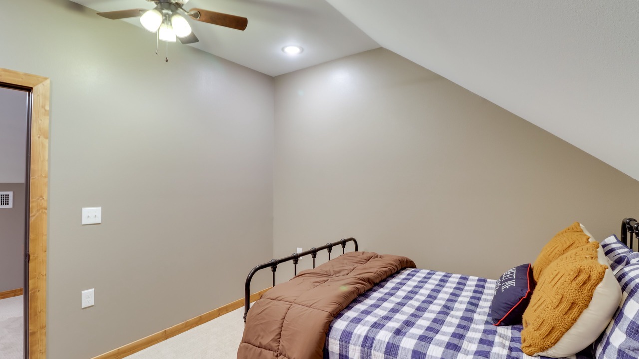 Photo of Bedroom in Drasco