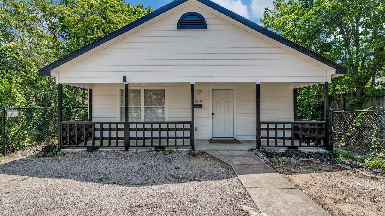 Photo of Outdoor in Old East Dallas