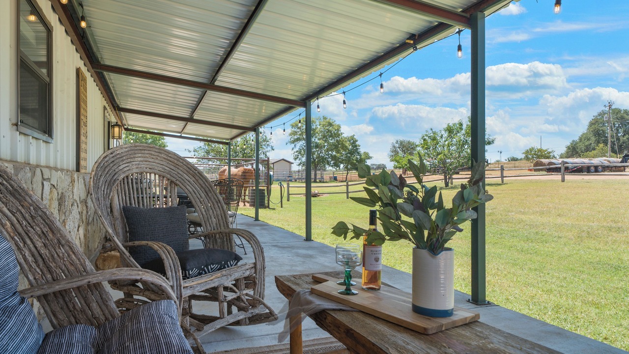 Photo of Patio Balcony in Llano