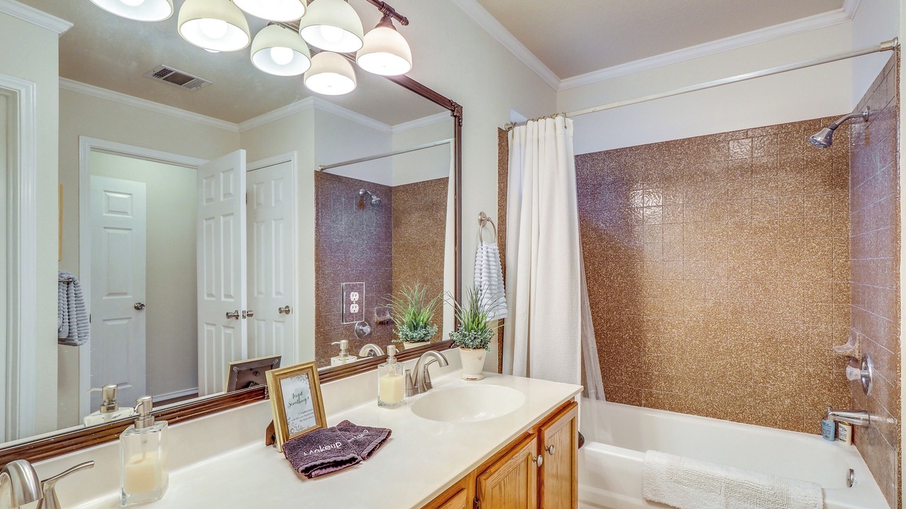 Photo of Bathroom in Round Rock