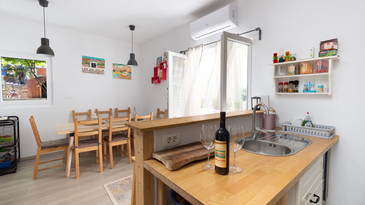 Photo of Kitchen in Grohote