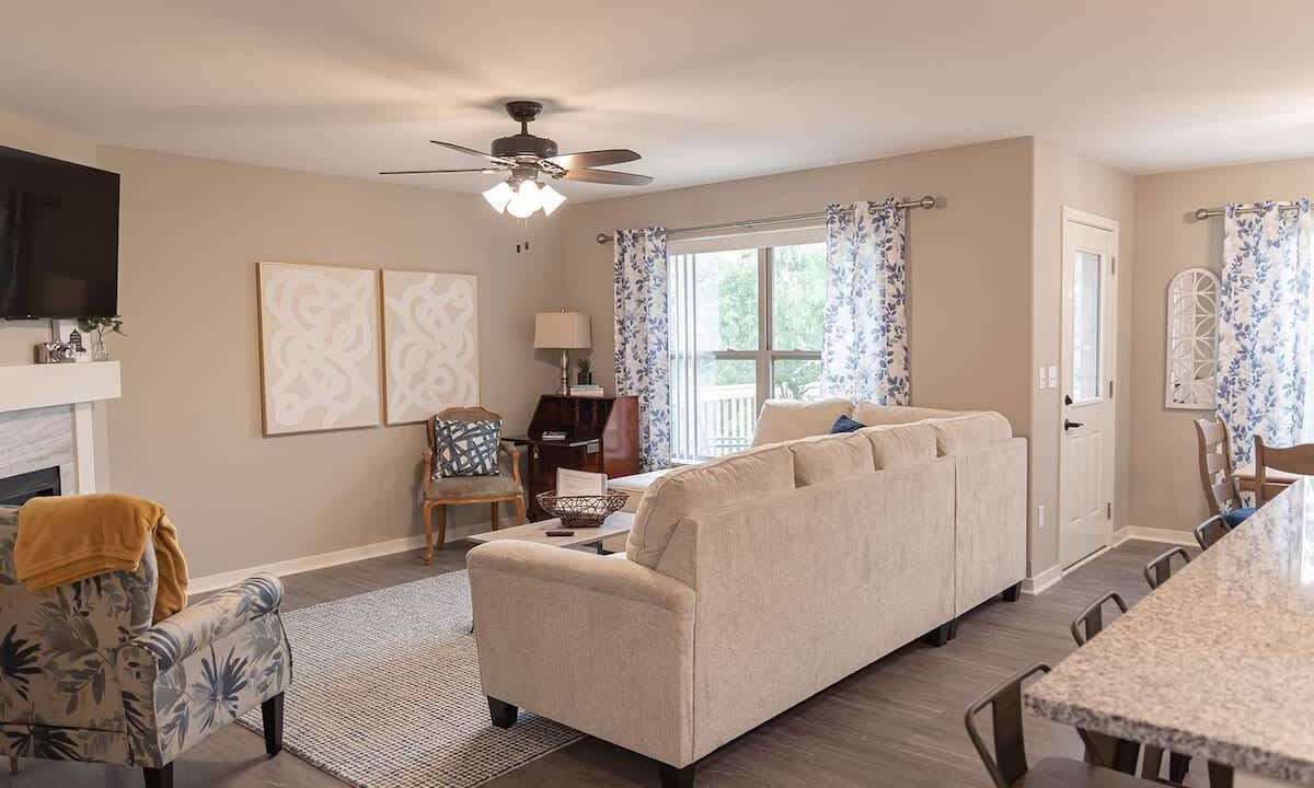 Photo of Livingroom in Loves Park