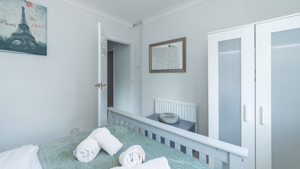 Photo of Bedroom in Winnersh