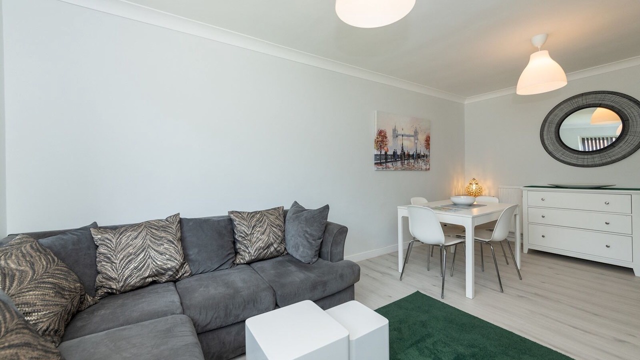 Photo of Livingroom in Winnersh