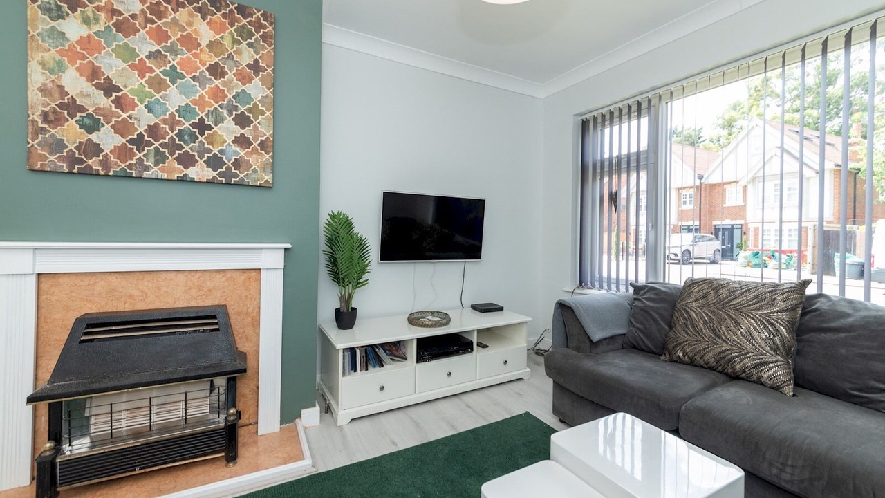 Photo of Livingroom in Winnersh