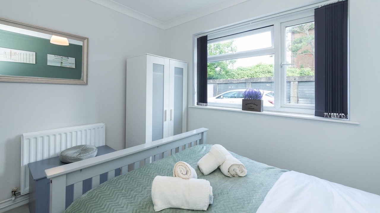 Photo of Bedroom in Winnersh