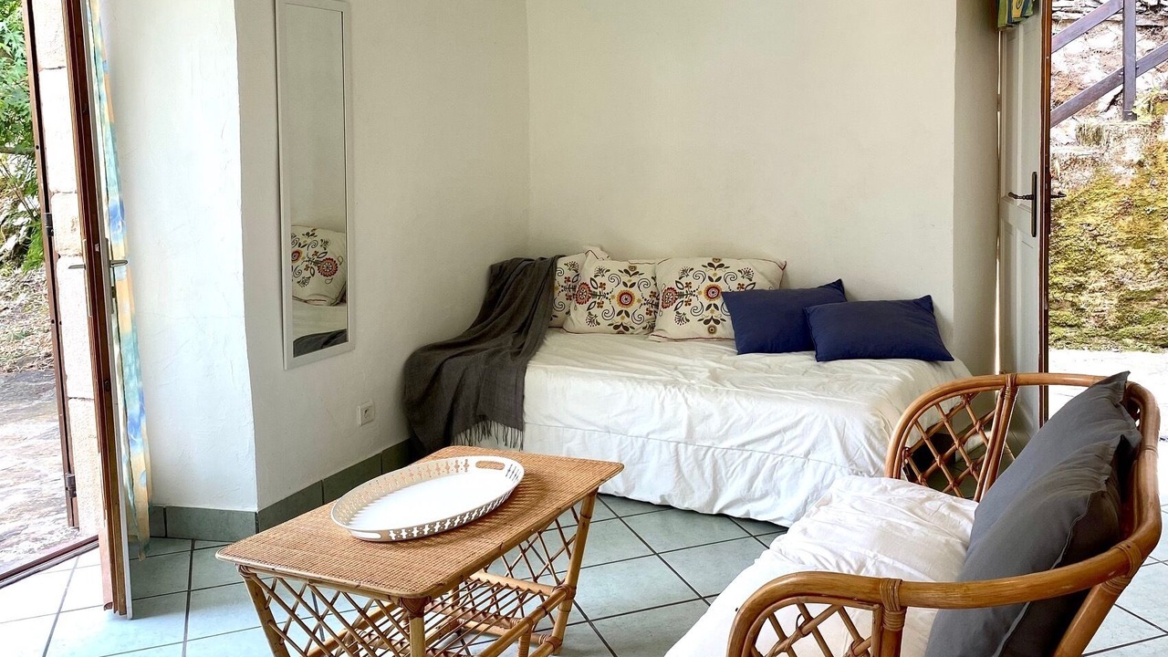 Photo of Bedroom in Brousse-le-Chateau