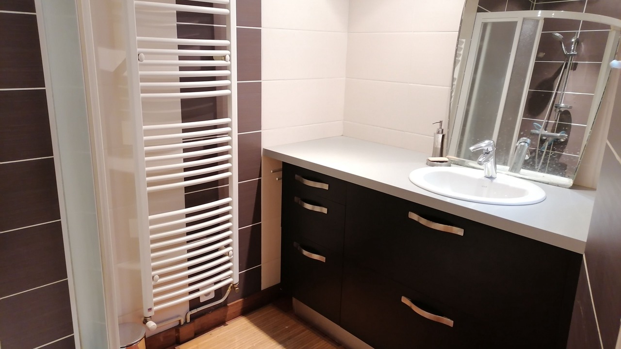 Photo of Bathroom in Mostuejouls