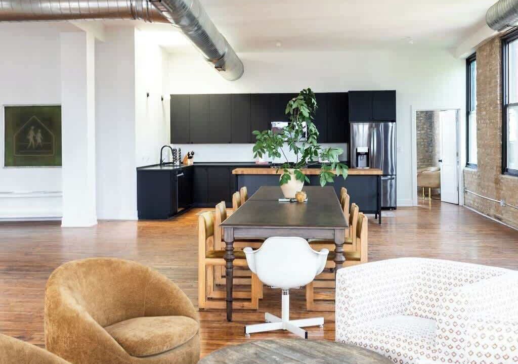 Photo of Others in Wicker Park