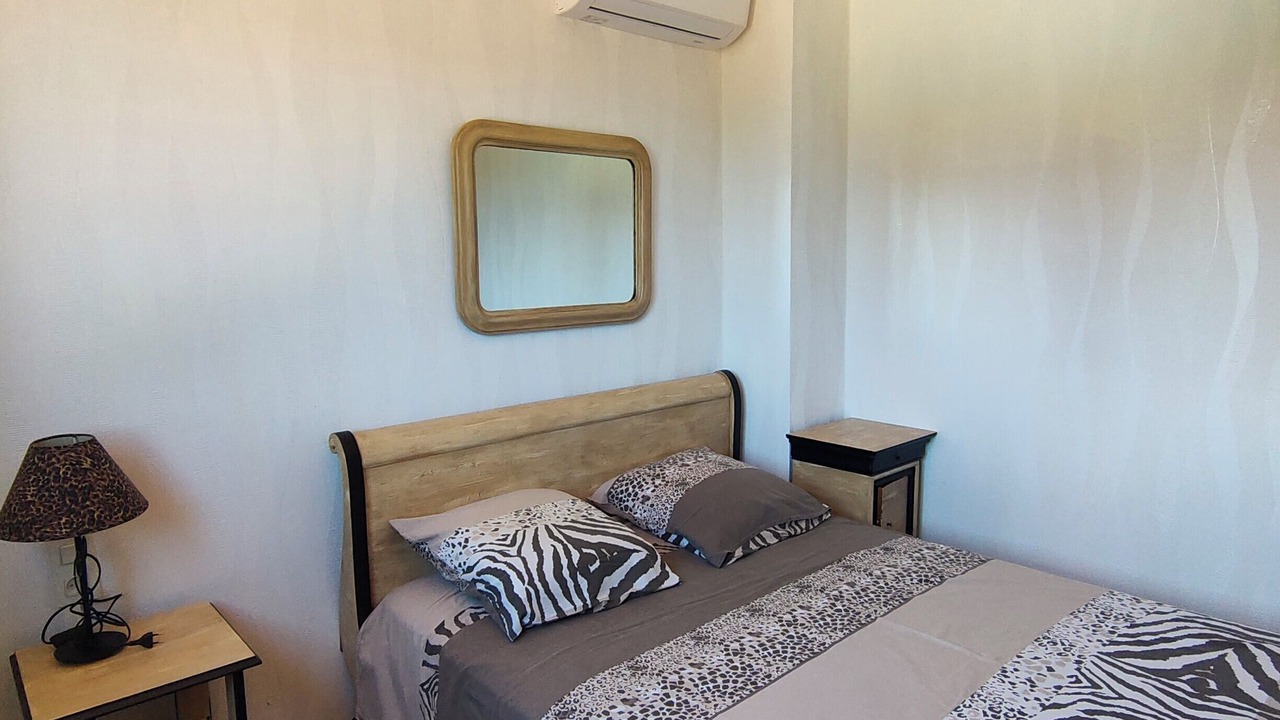 Photo of Bedroom in Soupetard