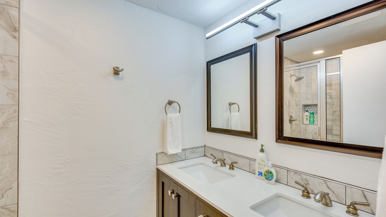 Photo of Bathroom in Enchanted Oaks