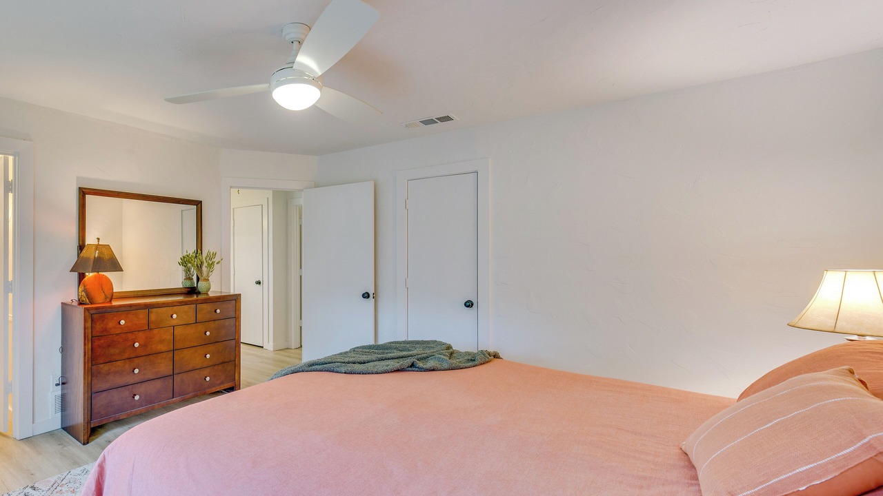 Photo of Bedroom in Enchanted Oaks