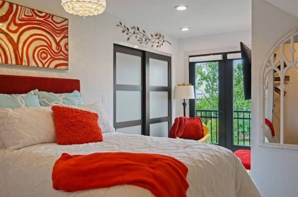 Photo of Bedroom in Midtown
