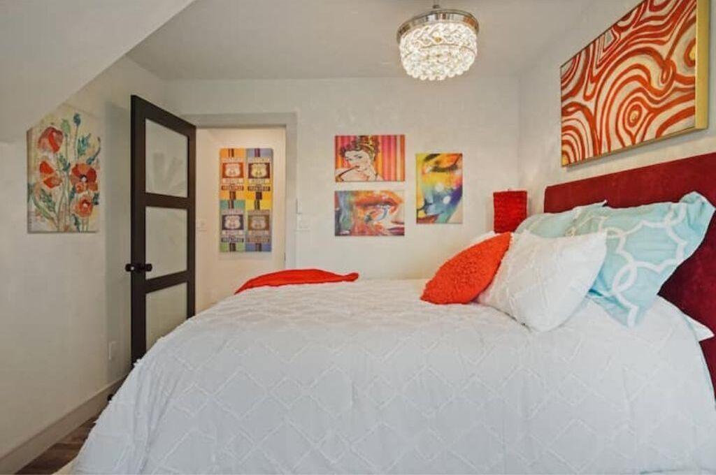 Photo of Bedroom in Midtown