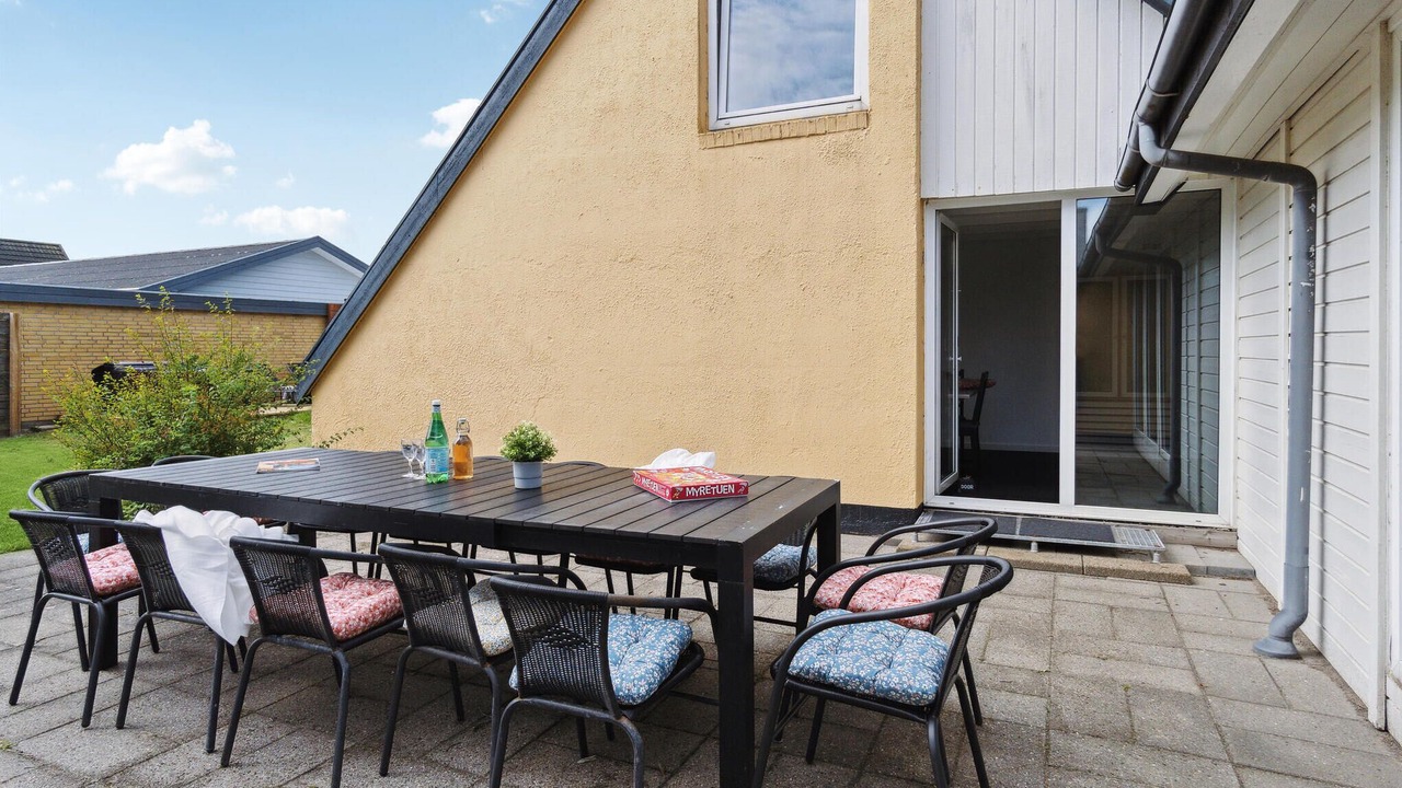 Photo of Others in Lokken