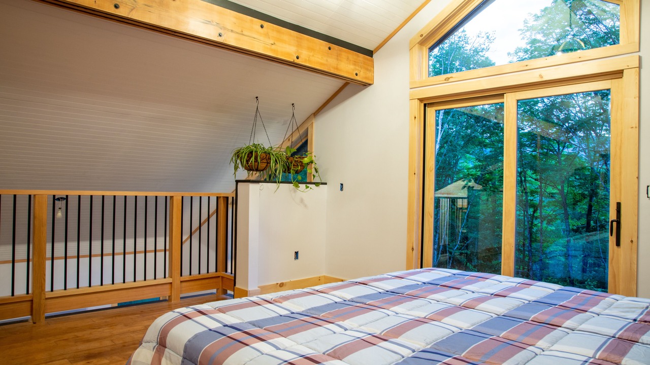 Photo of Bedroom in Warren