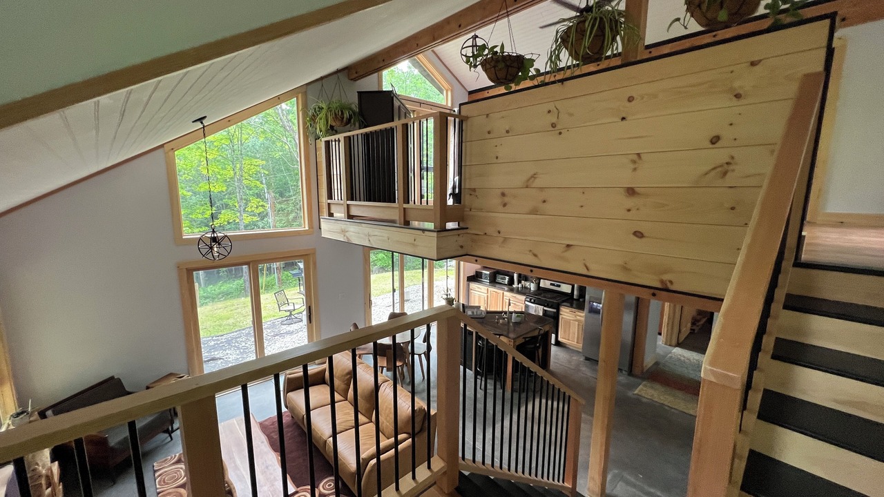 Photo of Livingroom in Warren