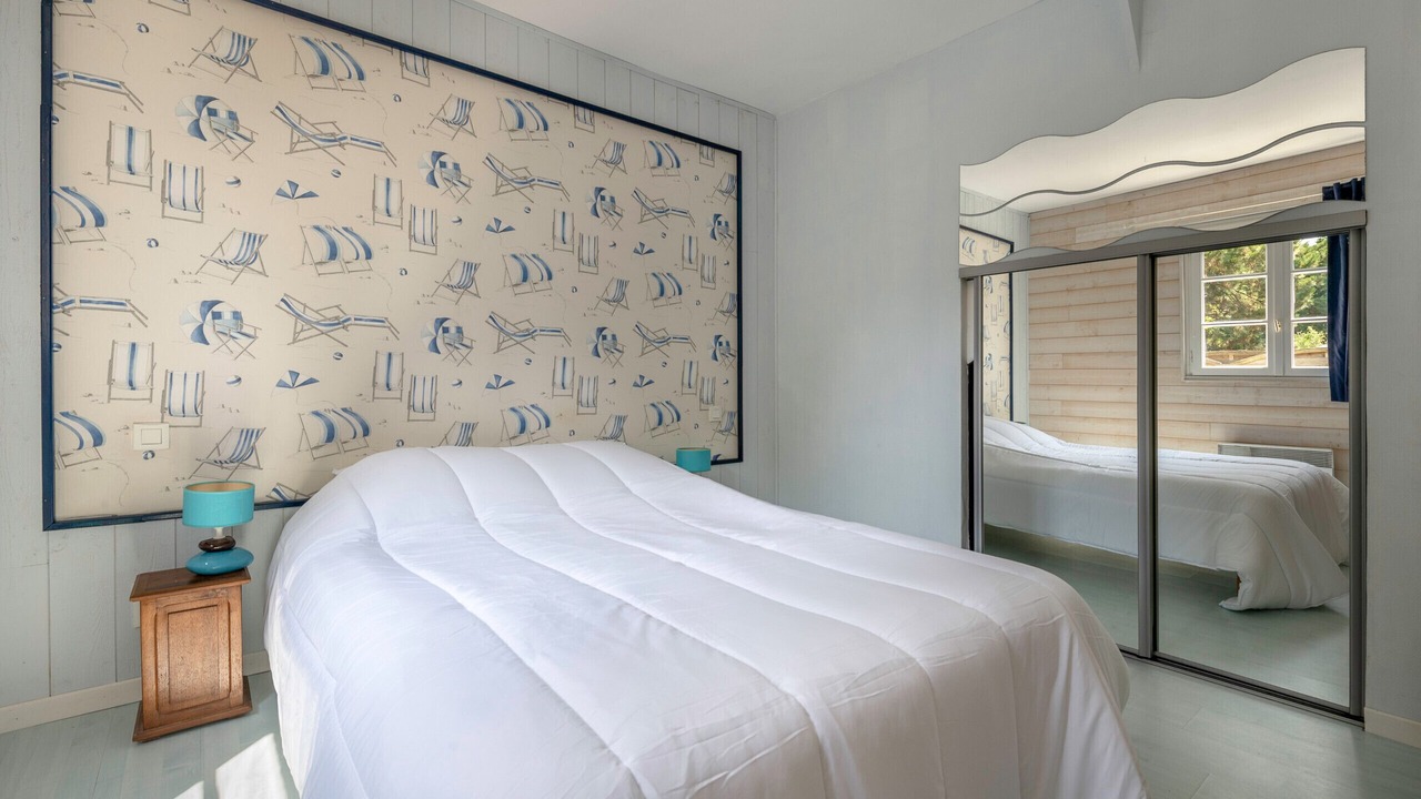Photo of Bedroom in Asserac