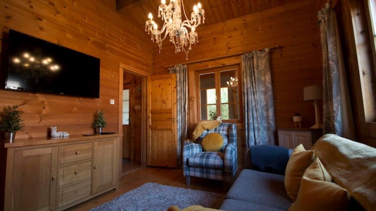 Photo of Livingroom in Cannards Grave