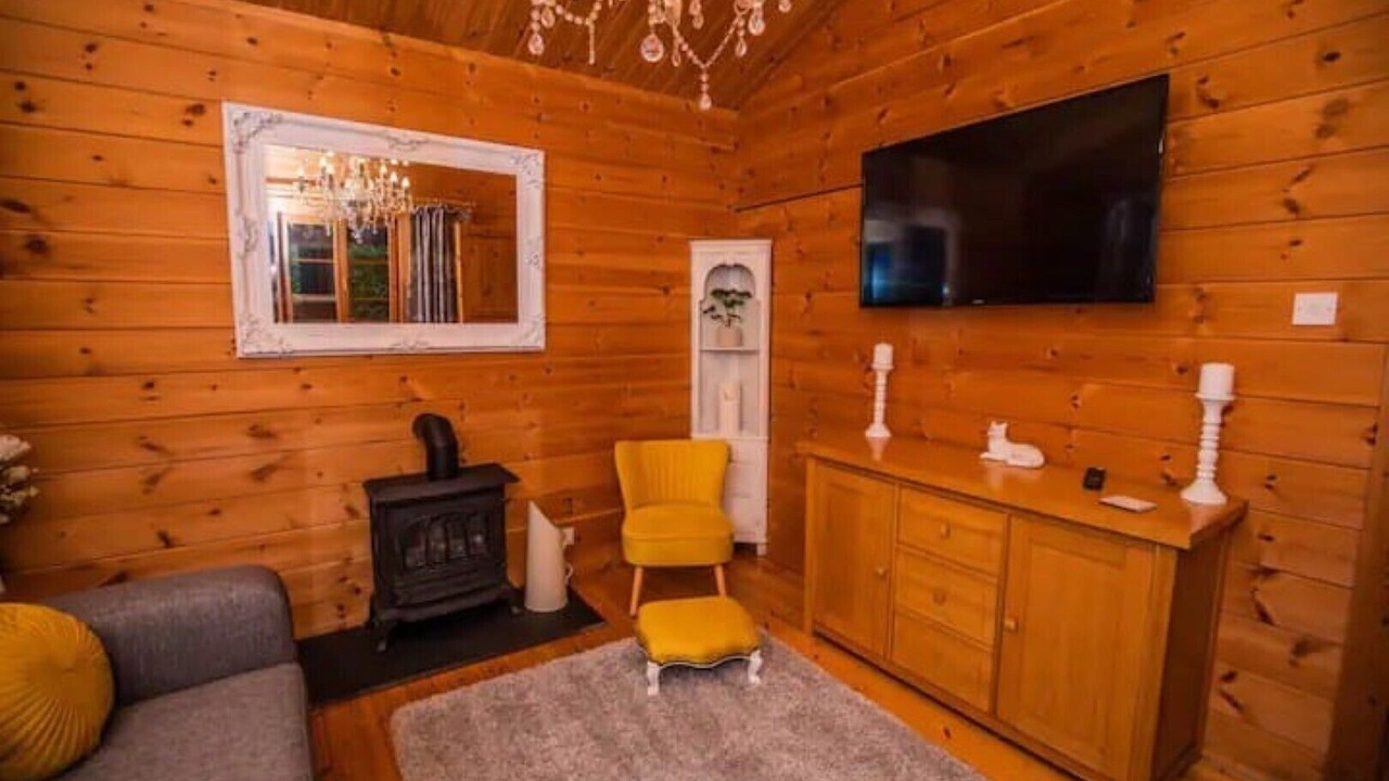 Photo of Livingroom in Cannards Grave