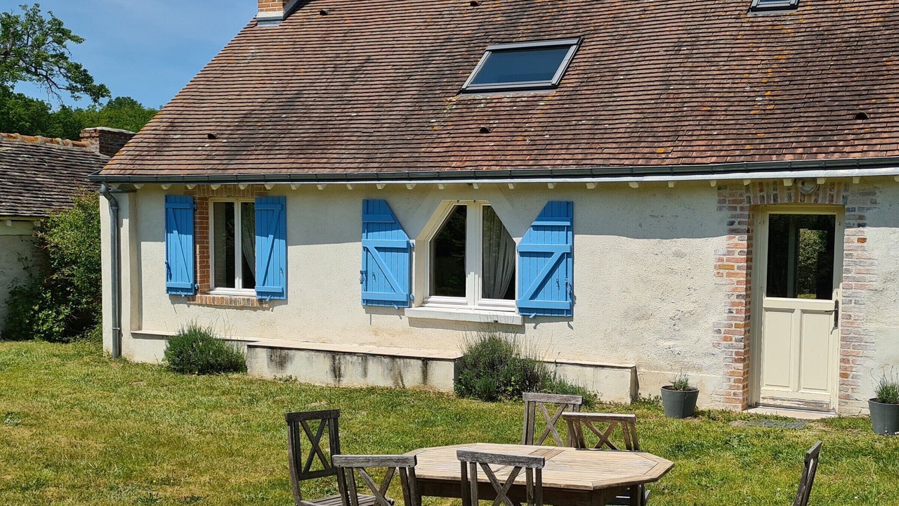 Photo of Outdoor in Jouy-le-Potier