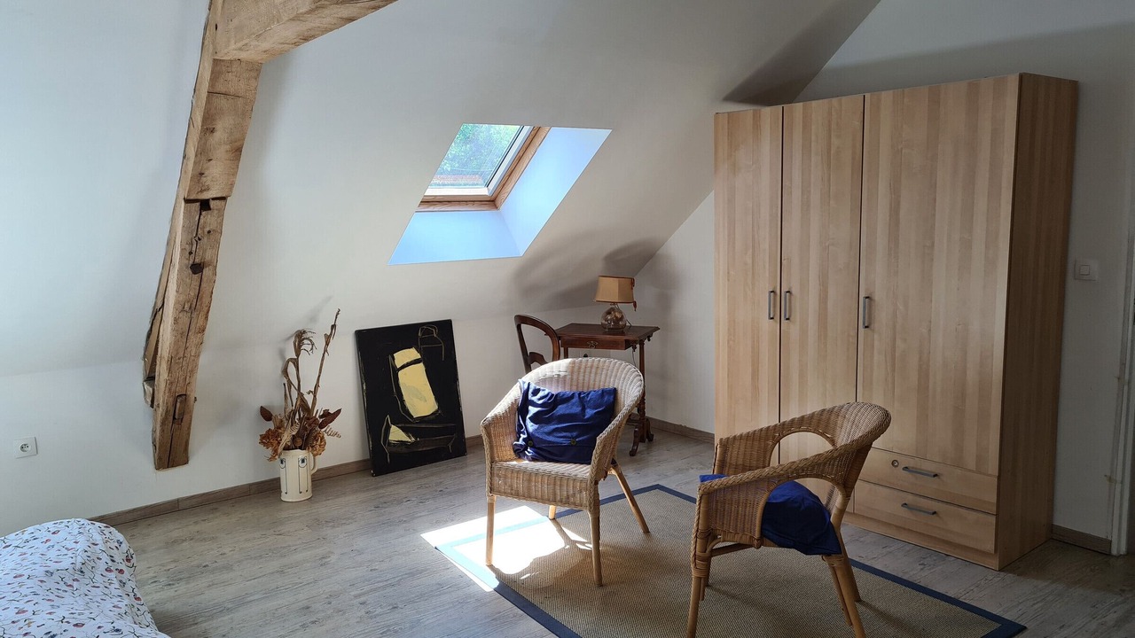 Photo of Others in Jouy-le-Potier