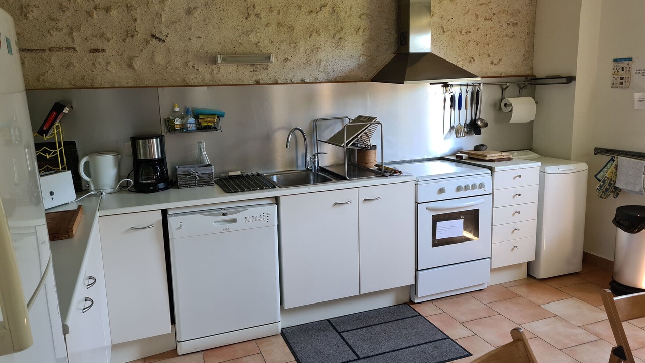 Photo of Kitchen in Jouy-le-Potier