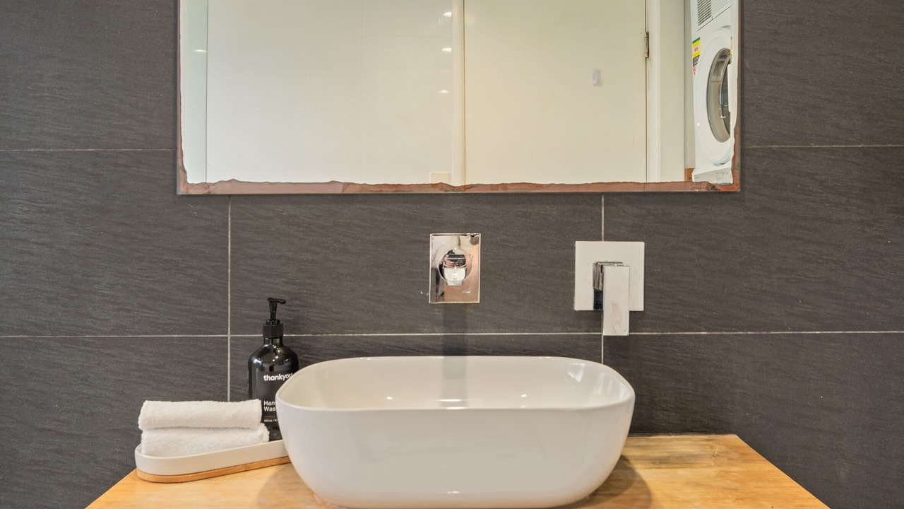 Photo of Bathroom in Moffat Beach