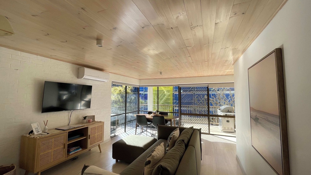 Photo of Livingroom in Moffat Beach