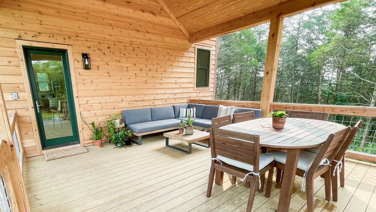 Photo of Outdoor in Lexington