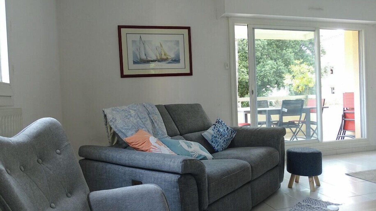 Photo of Livingroom in Les Beaux-Arts