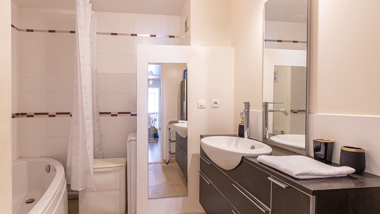 Photo of Bathroom in Justices