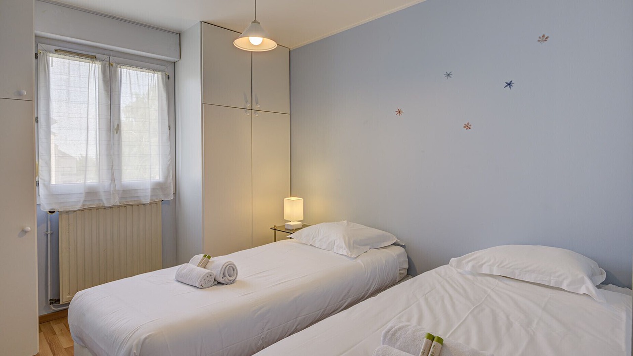 Photo of Bedroom in Justices