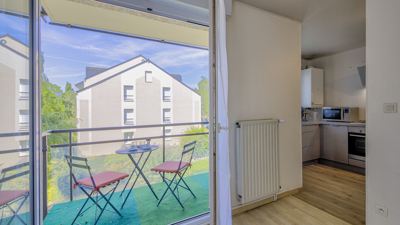 Photo of Others in Justices