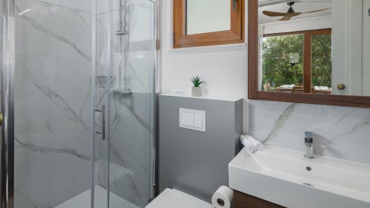 Photo of Bathroom in Bale